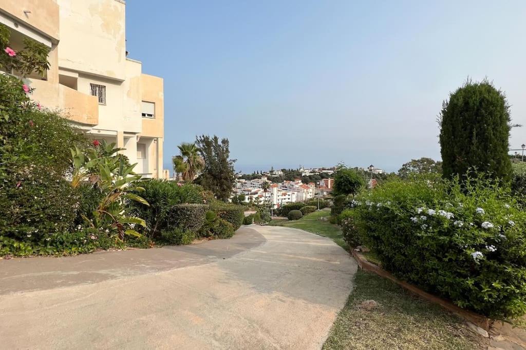Apartmán Vistas Mar Y Montana Benalmádena Exteriér fotografie